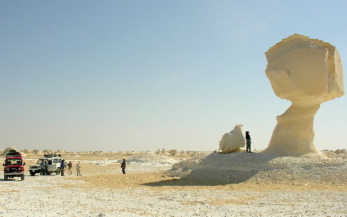 Mushroom rock in White Desert